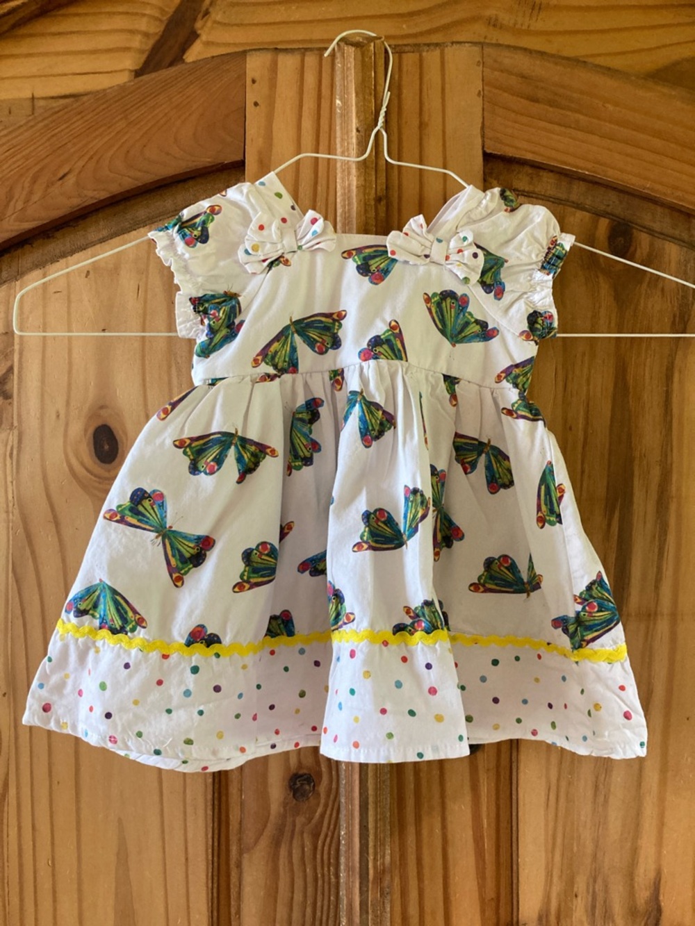 Girls Eric Carle white butterfly short sleeve dress size 9 months